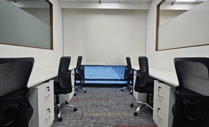 Mumabi Seats